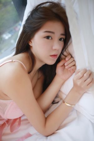 青青青免费国产网站_BD韩语完整版观看