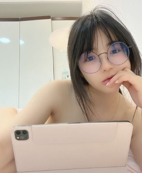 国产挖机哪个好_1080免费在线观看